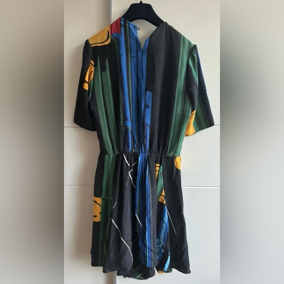 SOLD -Louis Vuitton 2019 Silk Knee length Dress Black Green Blue Red FR40 8 NWOT - Picture 6 of 13